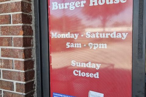 Ralph’s Burger House